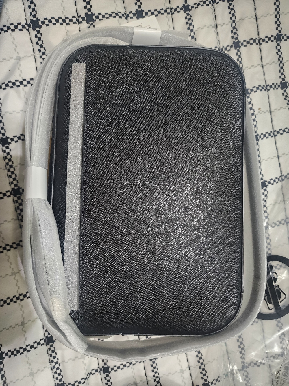 Womens Leather CHAIN CROSSBODY BAG